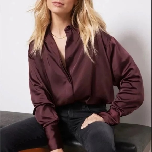 Good American Luxe Satin Button-Up Shirt in Rich Burgundy S/M - Picture 1 of 8